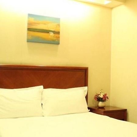 Greentree Inn Chongqing North Railway Station Express Hotel エクステリア 写真