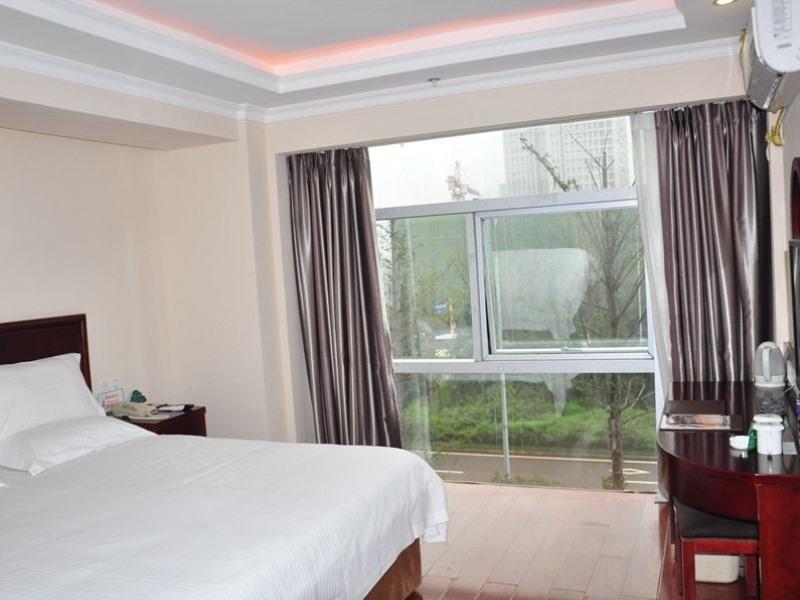 Greentree Inn Chongqing North Railway Station Express Hotel エクステリア 写真