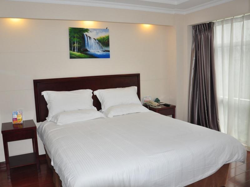 Greentree Inn Chongqing North Railway Station Express Hotel エクステリア 写真