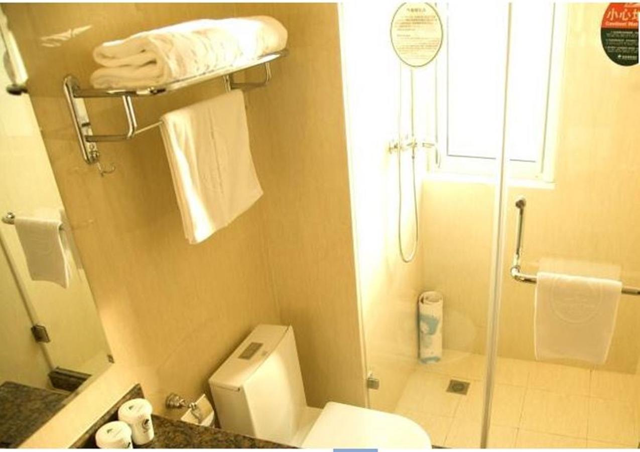 Greentree Inn Chongqing North Railway Station Express Hotel エクステリア 写真